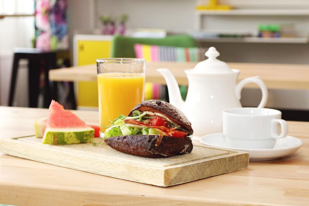 Hotell Kungsljus, Budgethotell 바스터벡 외부 사진