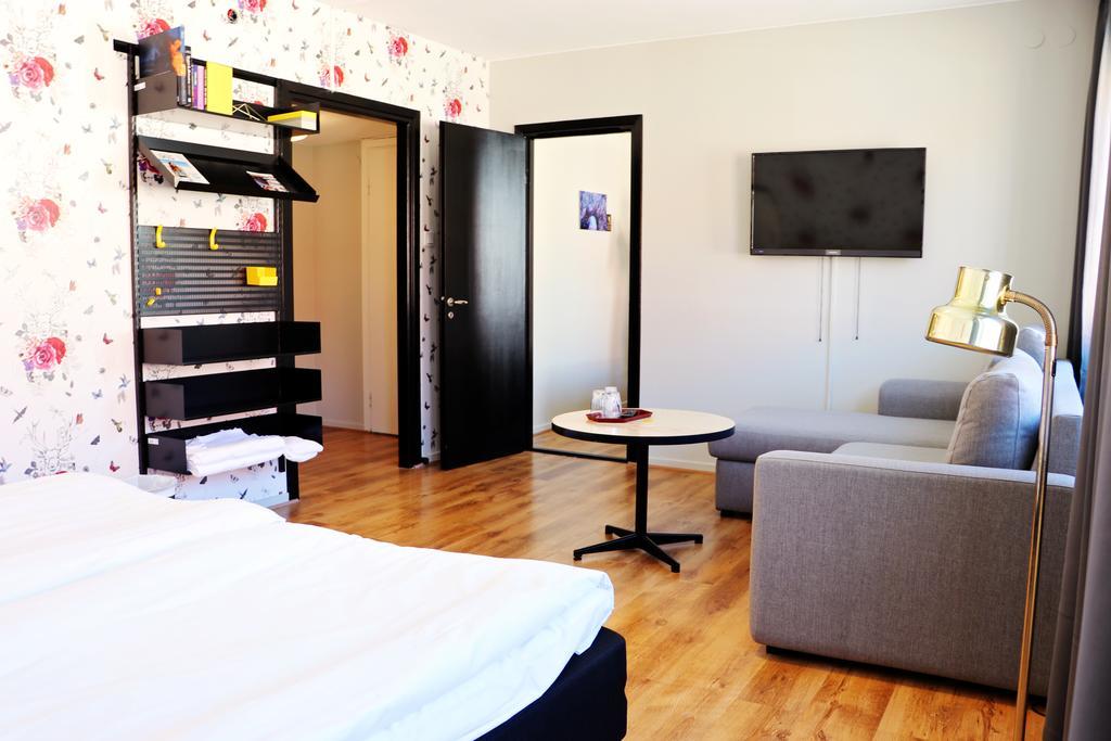 Hotell Kungsljus, Budgethotell 바스터벡 외부 사진